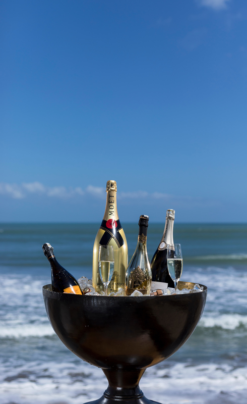 Champagne By The Beach Exquisite Taste