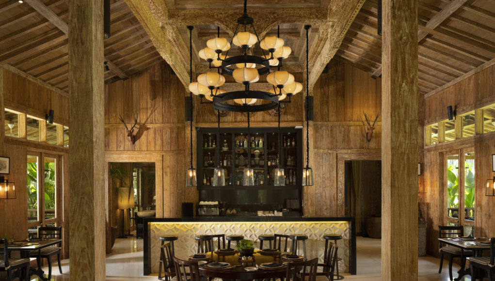 Kayumanis Resto Jimbaran