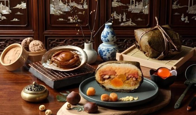 Wah Lok Cantonese Restaurant at Carlton Hotel Singapore