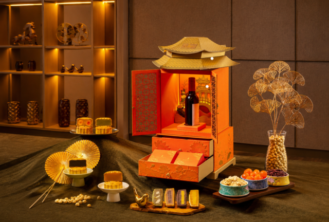 Gifting Evolves with Moonbridge Legacy at The Ritz-Carlton Jakarta, Pacific Place