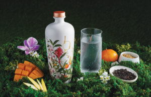 Mandarin Oriental, Singapore Bottles the City’s Spirit with MO BAR Edition No.1 Gin